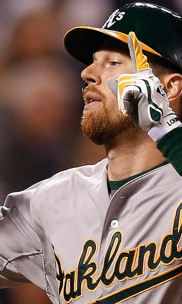 AL-leading Royals strike again, acquire IF/OF Zobrist from A's